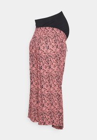 Saia de maternidade em rosa com um padrão abstrato preto, apresentando uma cintura elástica preta e uma bainha assimétrica para conforto.