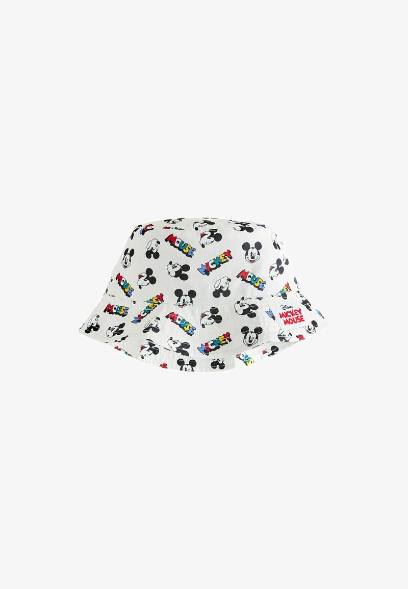 Chapeau seau blanc avec texte coloré "Mickey Mouse" et illustrations en noir et blanc du visage de Mickey Mouse sur tout le tissu.