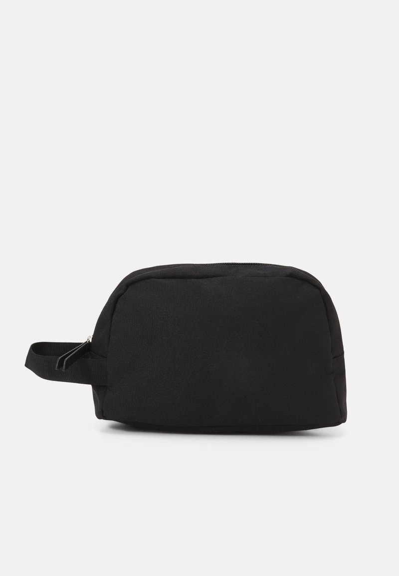 Pier One Wash bag black Zalando.ie