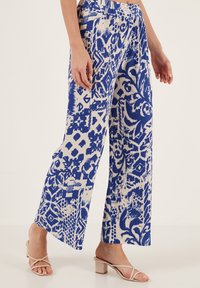 LELA REGULAR FIT - Kelnės - blue
