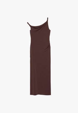 Abito lungo marrone senza maniche con spalline sottili e scollo drappeggiato, caratterizzato da un delicato arricciatura laterale.