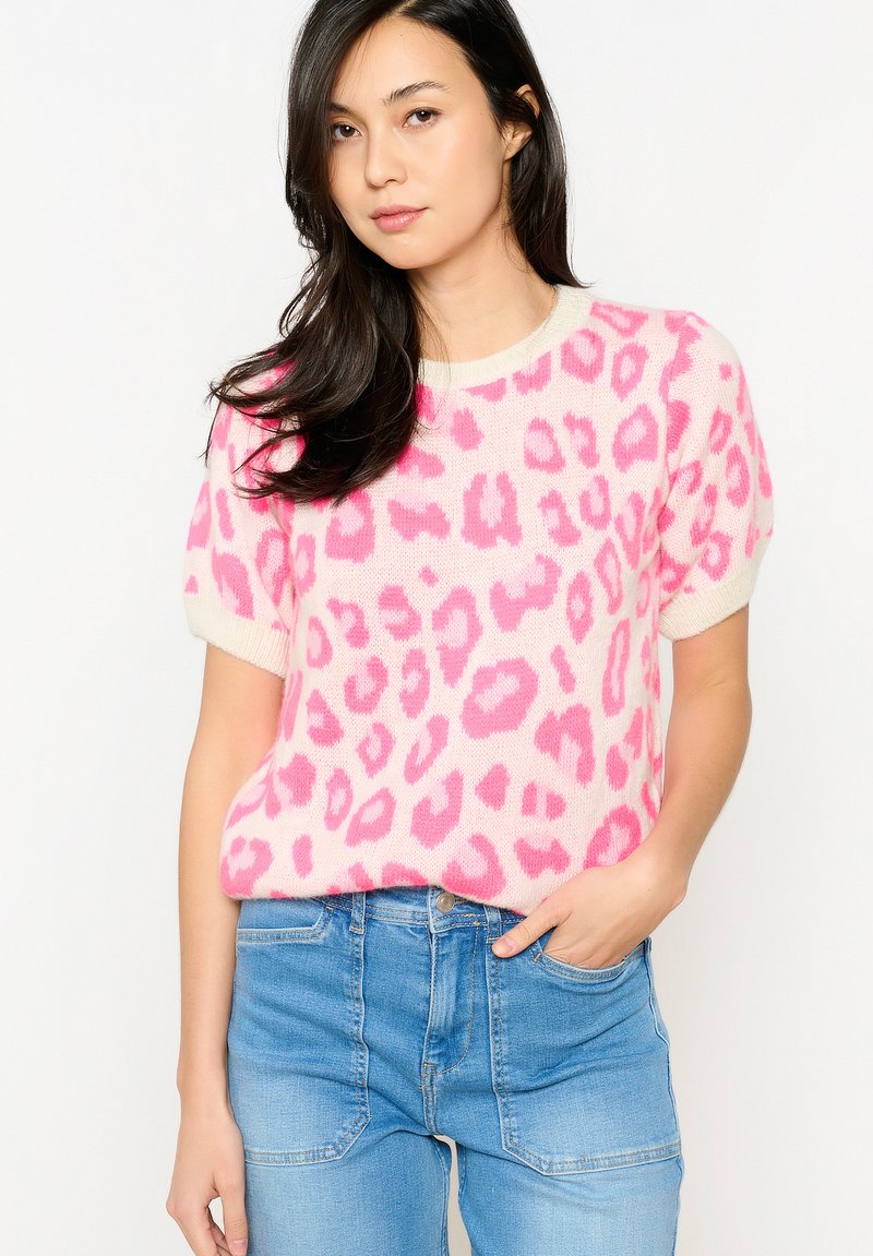 LolaLiza JACQUARD LEOPARD PRINT - Trükipildiga T-särk - fluo pink