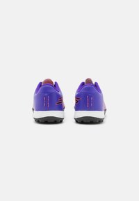 Skechers Performance Fotballsko for gress - purple
