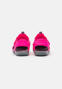 Nike Performance SUNRAY PROTECT 2  - Vízisport cipők - hyper pink/fuchsia glow/smoke grey