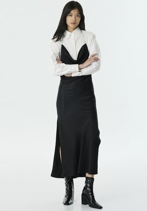Blusenkleid - black