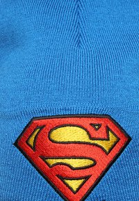 LOGOSHIRT Beanie - azure blue