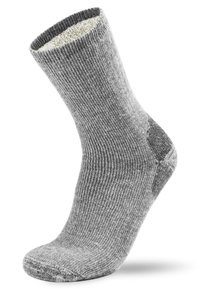 Grau gestreifte Socke mit strukturiertem Innenfutter, verstärkter Zehen- und Fersenpartie, entworfen für Komfort und Isolierung.