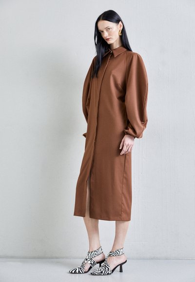 Sara Battaglia PUFF SLEEVE LONG DRESS - Rochie tip cămașă - bruciato