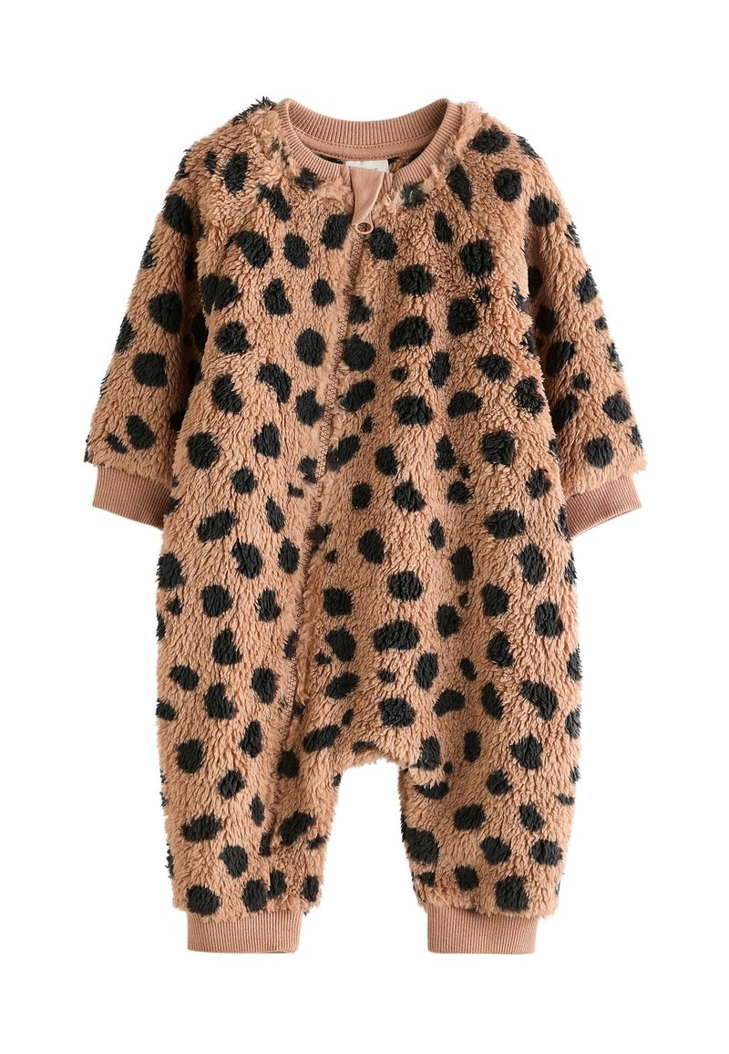 Tuta intera con stampa leopardata in morbido tessuto peloso. Presenta macchie nere su uno sfondo beige, con maniche lunghe e polsini a costine. Chiusura frontale con zip.