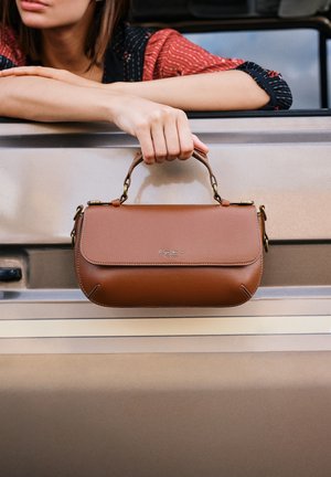 Pepe Jeans, IDOIA HEXIA - Handbag - tan brown