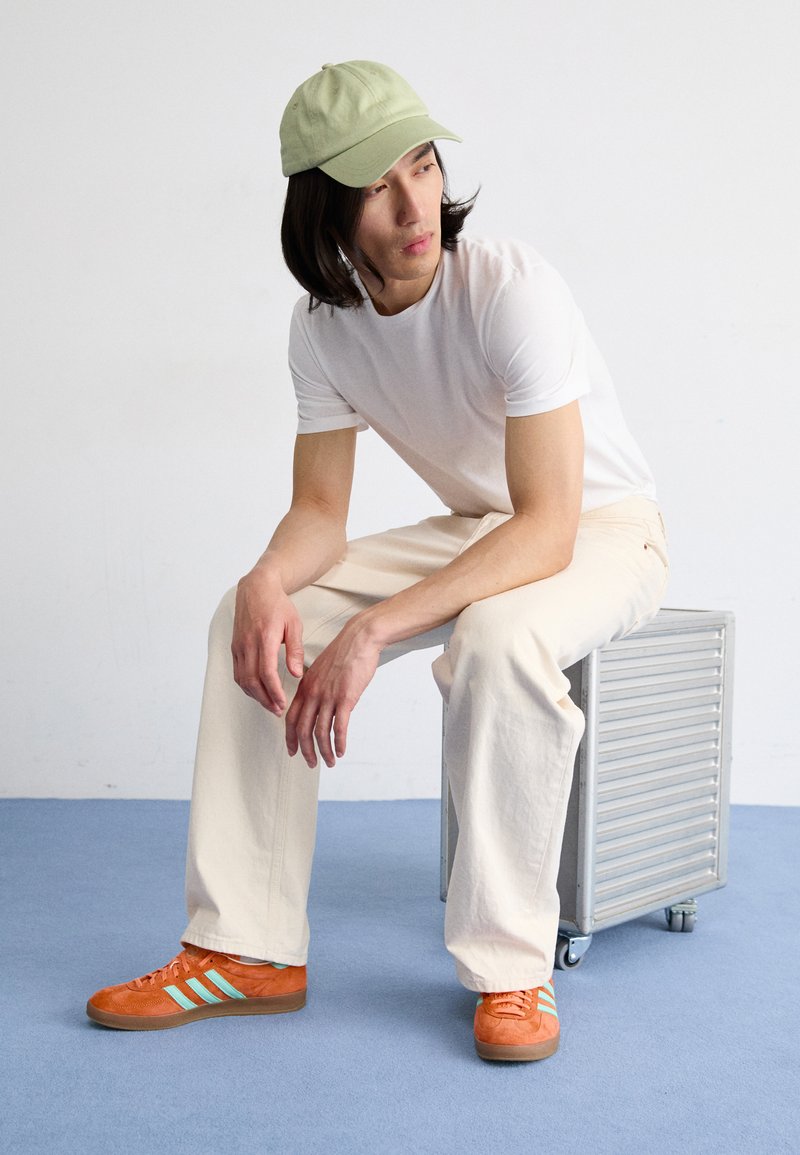 adidas gazelle silver green womens adidas Gazelle 'Orange Cloud White' Men's Shoes 8 main image 0