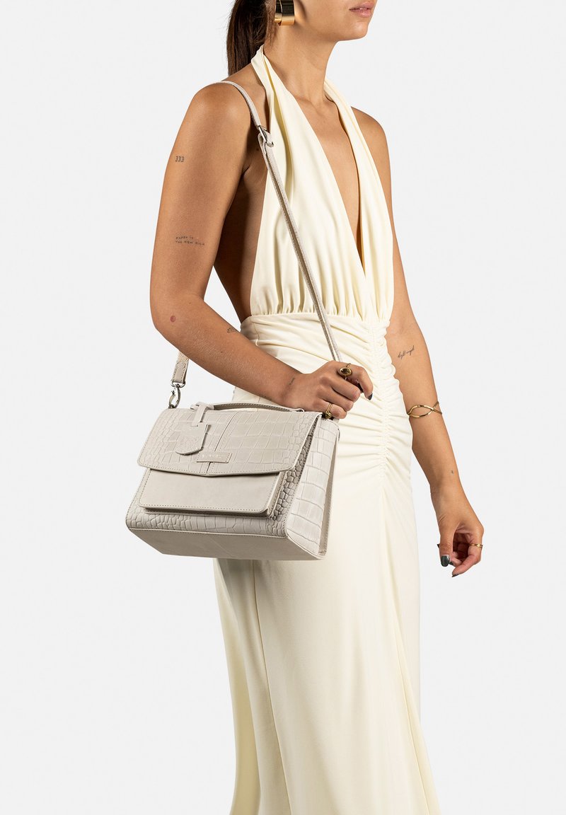 Burkely COOL COLBIE CITY - Borsa a mano - off white