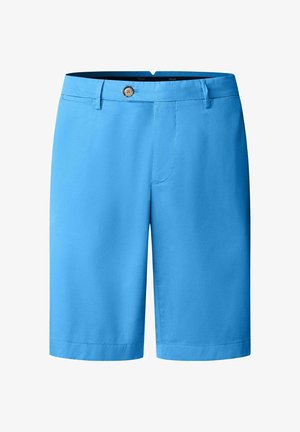 Lichtblauwe, op maat gemaakte herenshorts met knoopsluiting en riemlussen, kniehoogte, voorzakken niet zichtbaar.