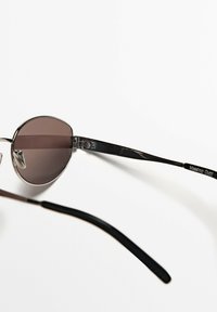 Massimo Dutti OVAL - Sunglasses - rose gold-coloured