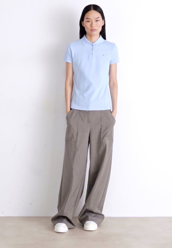 SLIM ESSENTIAL - Polo shirt4