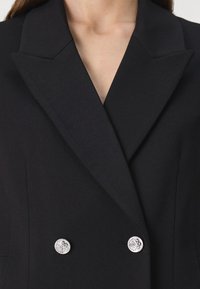 Guess DONATELLA DRESS - Dienas kleita - jet black