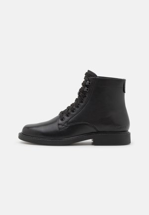 Bottines à lacets - black