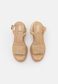 Cult Gaia Sandaletter - beige