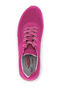 Pink sneaker with mesh upper, suede accents, and white rubber sole. Features rounded toe and laces threaded through eyelets.