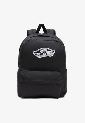 Czarny plecak z tkaniny z wyściełanymi paskami, posiadający przednią kieszeń na zamek błyskawiczny oraz biało haftowane logo "VANS 'OFF THE WALL'".