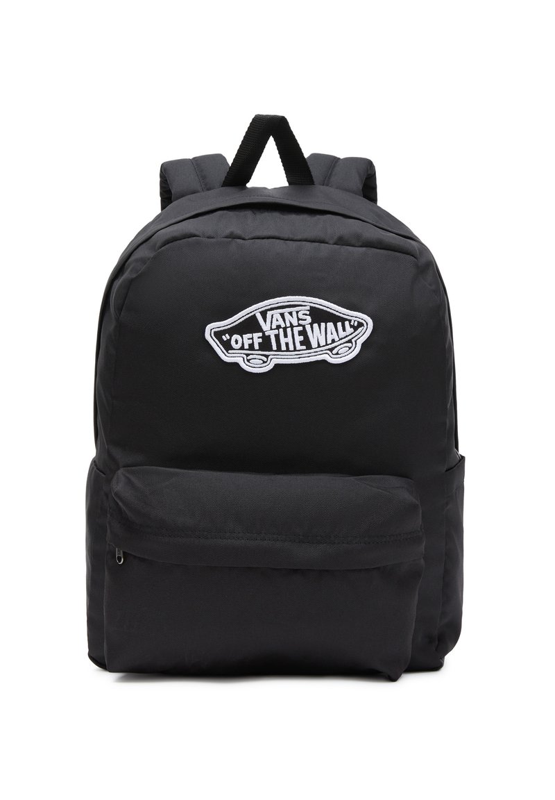 Mochila negra de tela con correas acolchadas, que cuenta con un bolsillo delantero con cremallera y el logo bordado en blanco "VANS 'OFF THE WALL'".