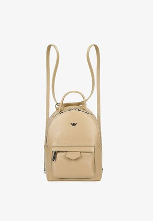 Beige leren rugzak met een ronde vorm, enkele bovenhandgreep, verstelbare schouderbanden, metalen ritsen en een voorkantzak.