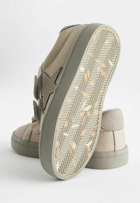 Next DOUBLE STRAP STAR  - Sneakers - minerals