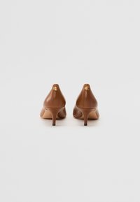 Lauren Ralph Lauren ADRIENNE - Tacones - deep saddle tan