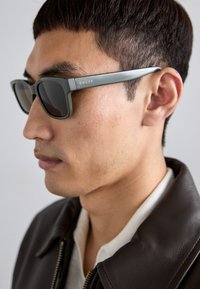 Gafas de sol - green/brown