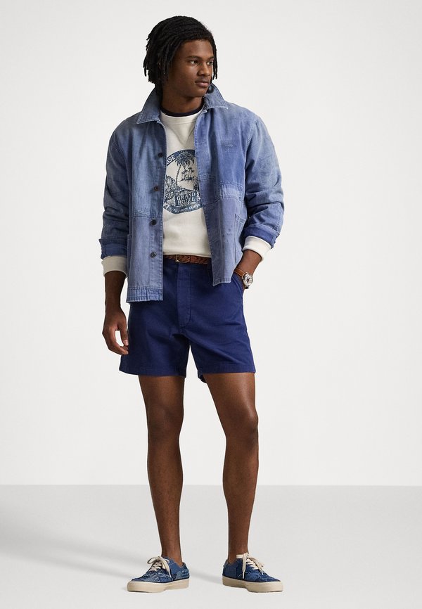 CLASSIC FIT PLEATED TWILL SHORT - Shorts - freshwater4