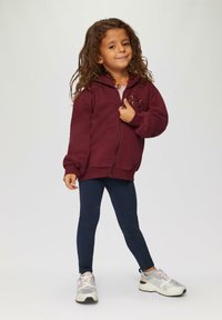 s.Oliver MIT ARTWORK AM RÜCKEN - Felpa con zip - bordeaux