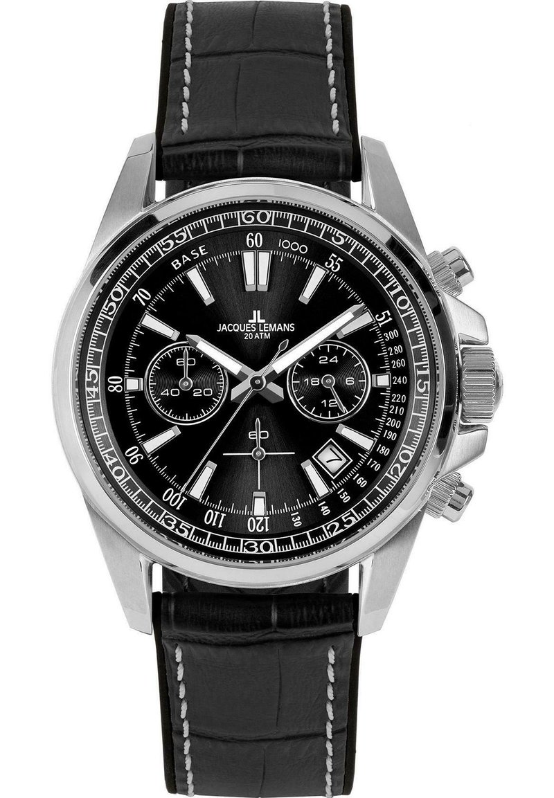 Chronograph-Uhr mit schwarzem Ziffernblatt, Gehäuse aus rostfreiem Stahl, silbernen Akzenten und schwarzem Lederarmband mit weißen Nähten. Verfügt über drei Subdials.