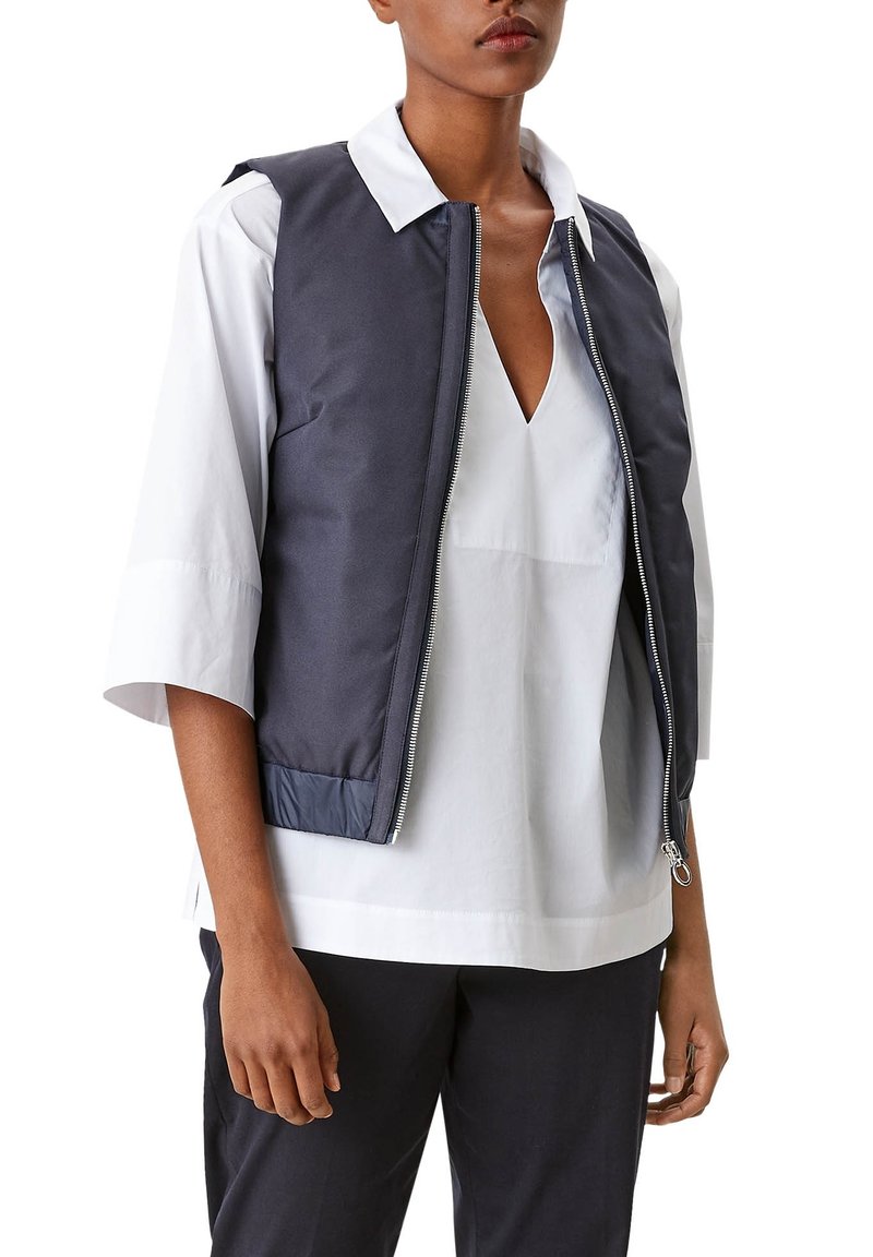 Damen Leichte Jacken | s.Oliver BLACK LABEL Weste blue/dunkelblau - XI34217 Damen Leichte Jacken | s.Oliver BLACK LABEL Weste blue/dunkelblau - XI34217