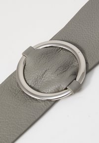 Vanzetti BELT WITH RING - Jostas siksna - grey