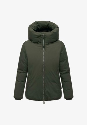 Tumši zaļš pildīts ziemas mētelis ar augstu apkakli, priekšējo rāvējslēdzēju un sānu kabatām, paredzēts aukstam laikam.