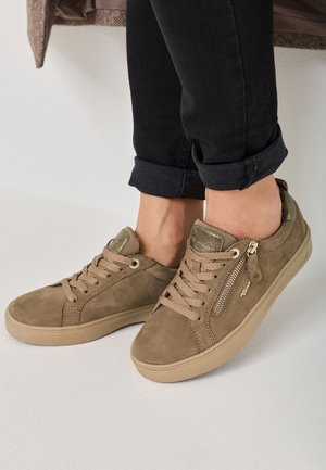 Tamaris BEQUEME SNEAKER MIT T-FLOW EFFECT - Tenisice - pepper suede