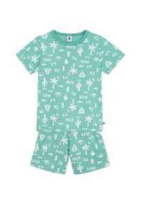 Completo in cotone verde chiaro composto da T-shirt e pantaloni corti, con stampa nautica e tropicale bianca che include palme, barche a vela e cactus.