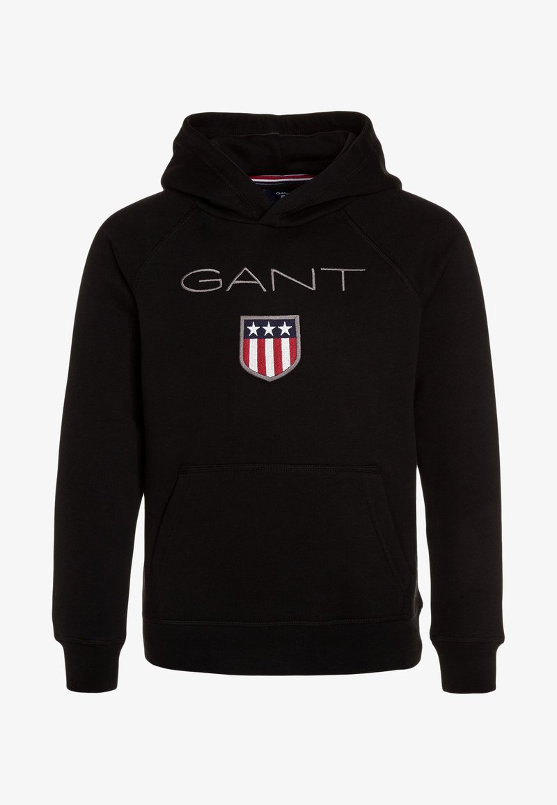 Czarna bluza z kapturem z haftowanym napisem "GANT" w kolorze szarym oraz logo tarczy z gwiazdami i pasami w kolorach czerwonym i niebieskim. Kieszeń kangurka.