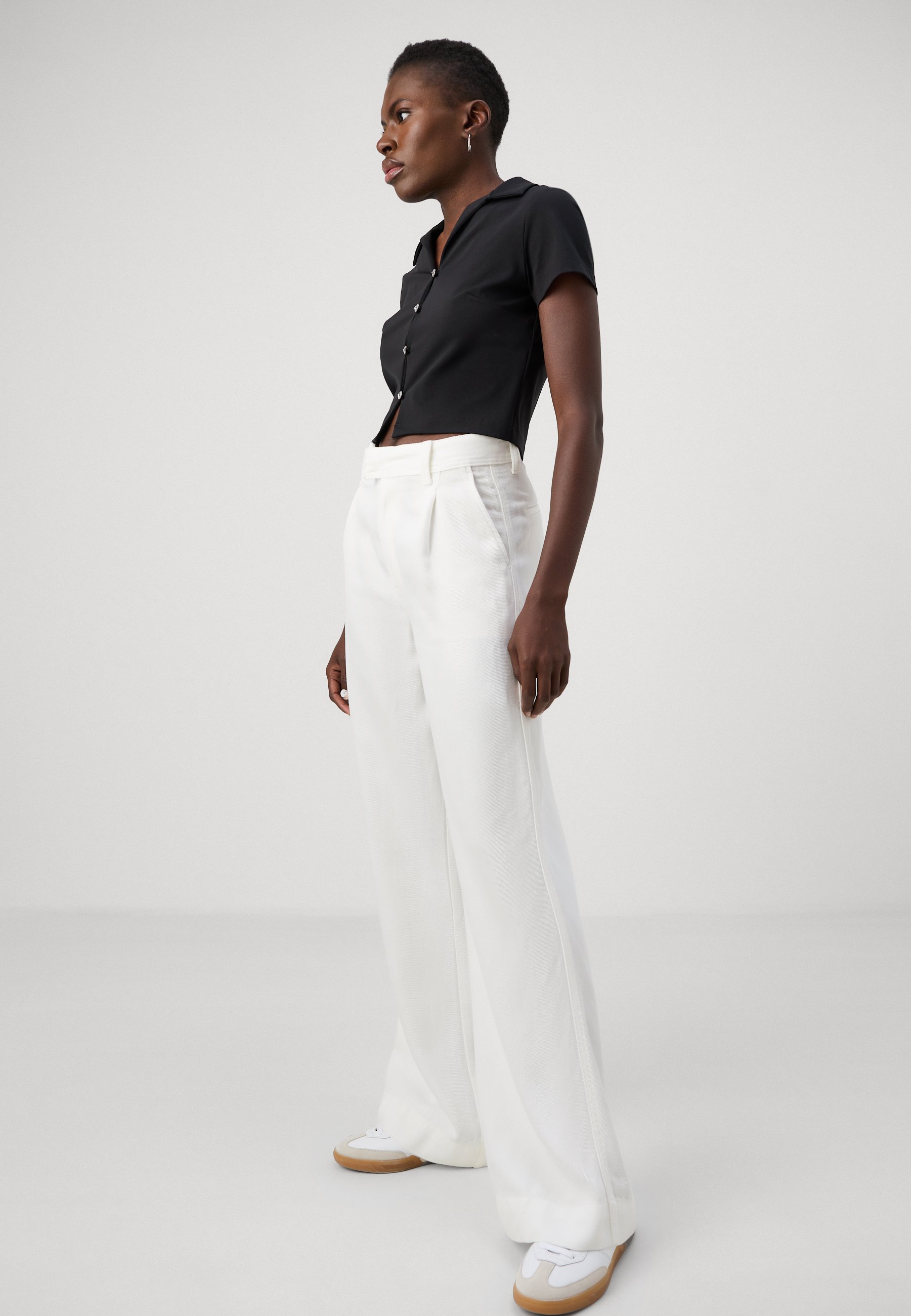 7 for all mankind PLEATED TROUSER - Wide Leg - white