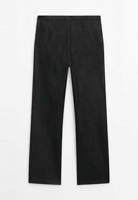 Pantalon noir taille haute à jambes droites avec un devant épuré, sans poches visibles ni ornements, présenté sur un fond blanc.