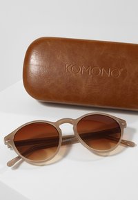 Komono DEVON   - Lunettes de soleil -  sahara