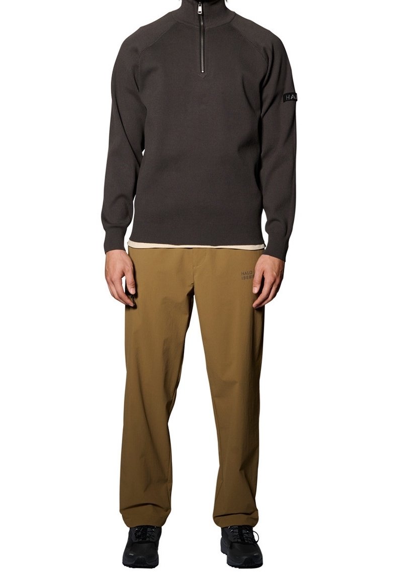 HALO Stickad tröja - black