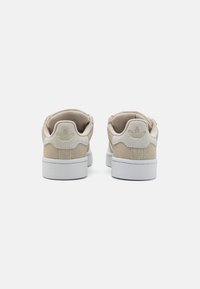 adidas Originals CAMPUS 00S UNISEX - Baskets basses - beige/cloud white
