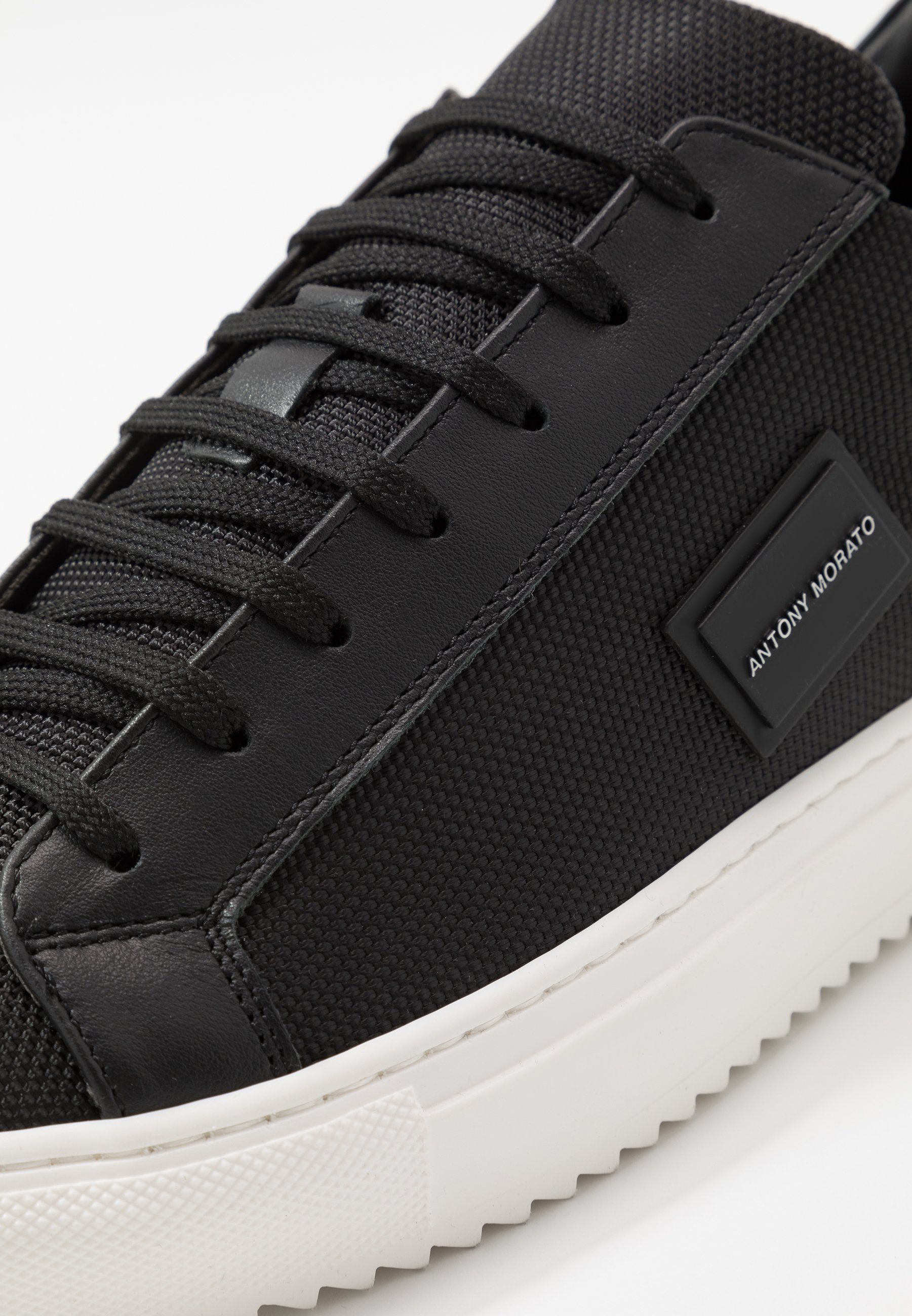 DUGGER METAL Sneakers black DUGGER METAL Sneakers black