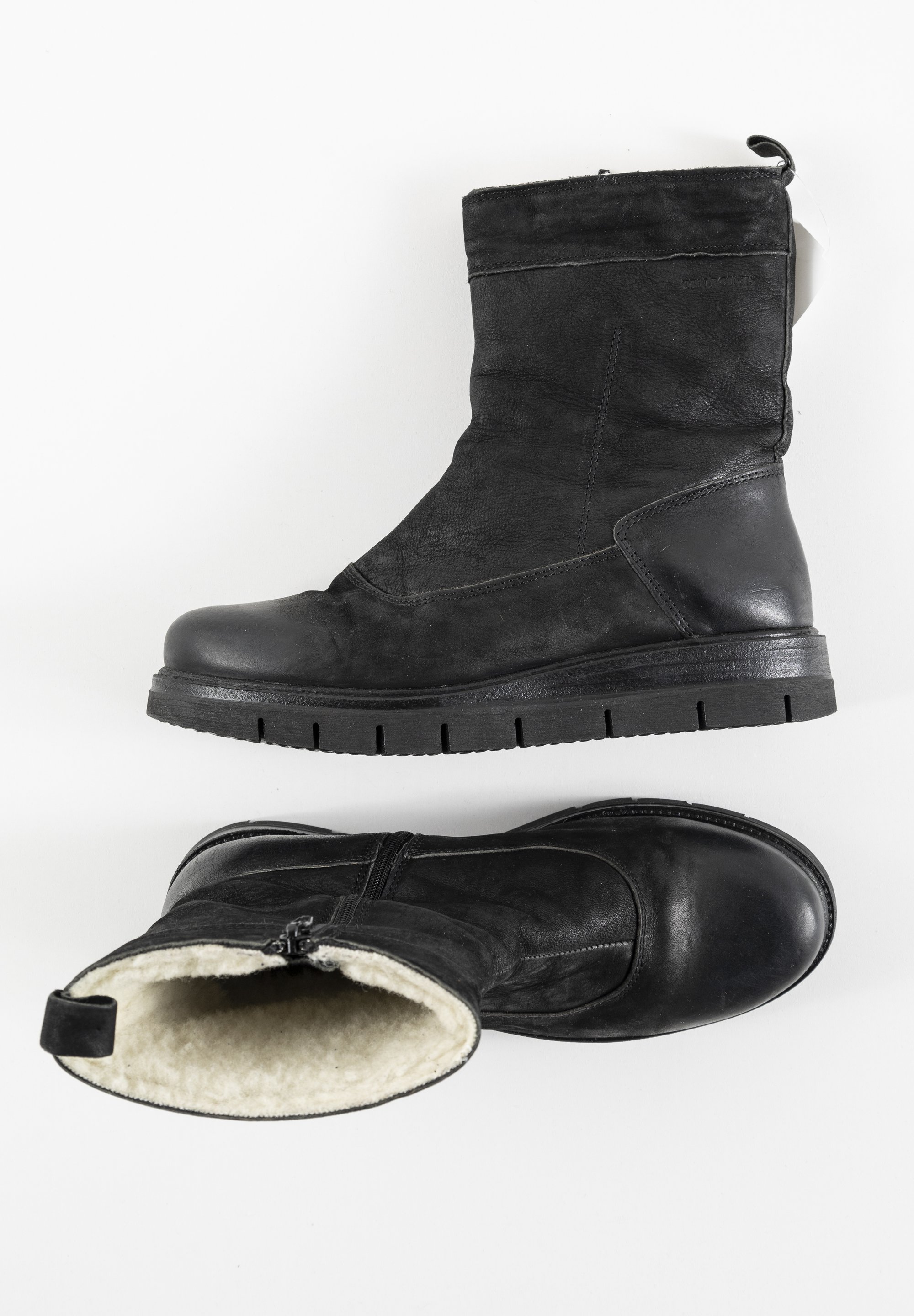 Ten Points Winter boots black (Pre-owned) Zalando
