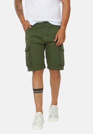 BERMUDA CARGO - Shorts - verde