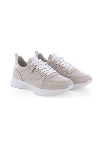Beige Wildlederschuhe für Sport mit weißen Schnürsenkeln, runder Spitze und strukturierten Gummisohlen. Mit einer Schlaufe an der Ferse.
