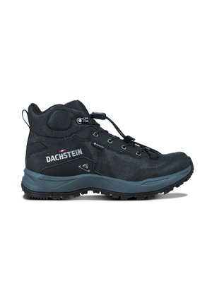 Musta puolikorkea vaelluskenkä Gore-Tex-kalvolla, nopea nauhoitusjärjestelmä ja teksturoitu siniharmaa pohja, Dachsteinin brändäys sivupaneelissa.