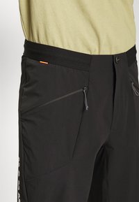 Mammut AENERGY LIGHT  - Kurze Sporthose - black