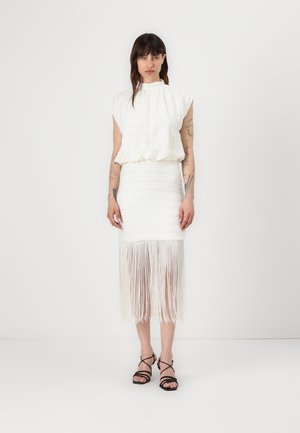 PENTZIA MALISA DRESS - Cocktailkjole / festkjole - snow white
